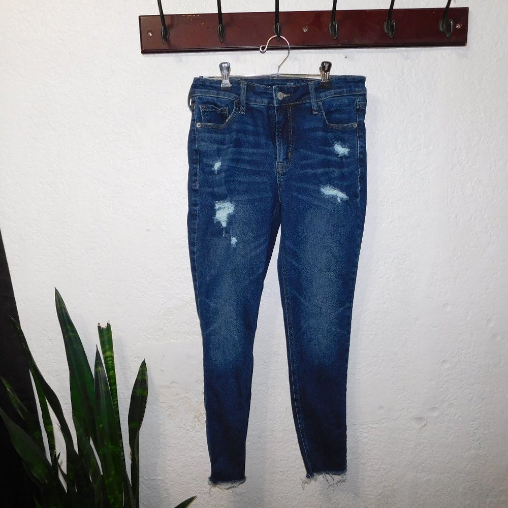 OLD NAVY ROCKSTAR SUPER SKINNY JEAN